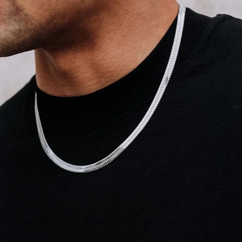 Men's necklace with a minimalist thin chain