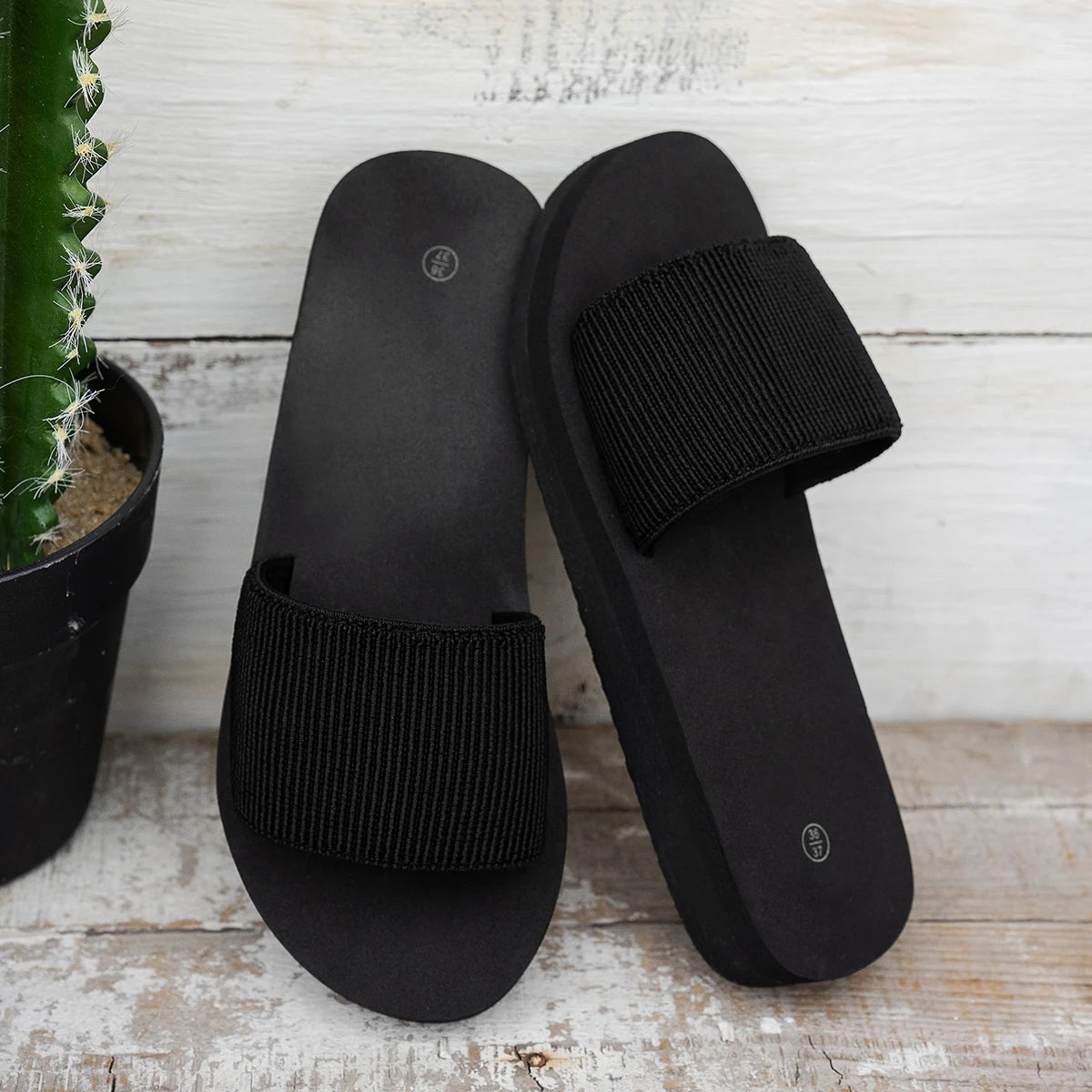 casual knit sandal