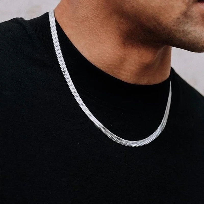 Men's necklace with a minimalist thin chain