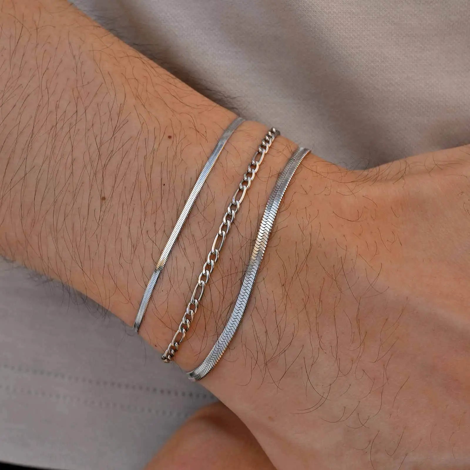 Set of 3 minimalist bracelets